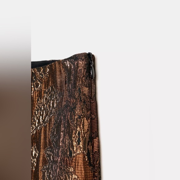 Zara SHINY JACQUARD CAPE SKIRT - Picture 4 of 4